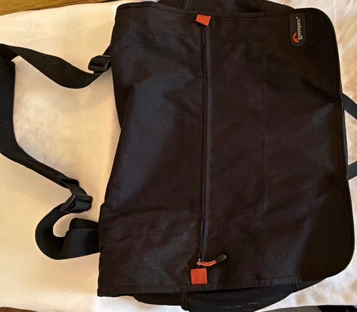 Lowepro messenger camera bag - messenger,