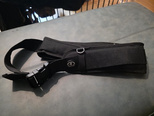Tamrac black padded adjustable - padded,