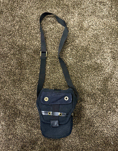Black nylon padded camera - nylon,