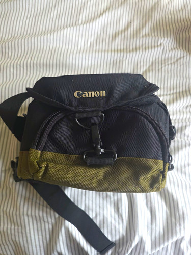 Canon padded camera - canon,