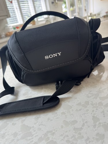 Sony black camera - black,
