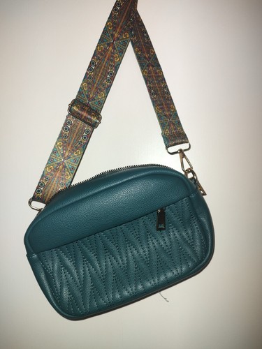 Lightweight camera crossbody - lightweight,