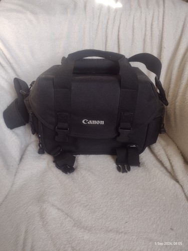 Large canon camera bag - camera, with