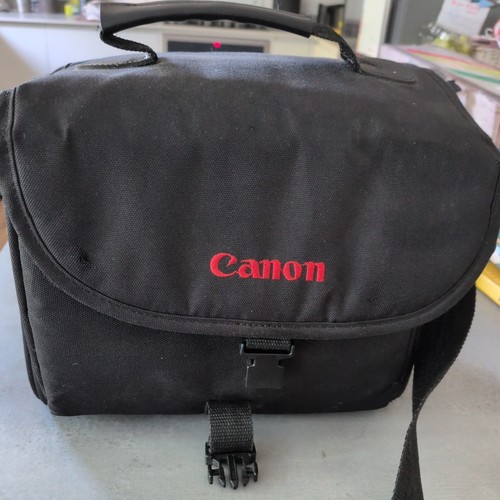 Canon black padded camera - padded,